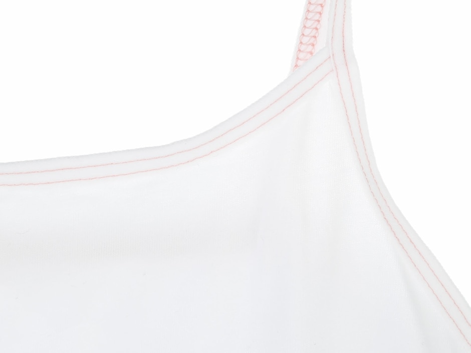 Camiseta cuello redondo para niña